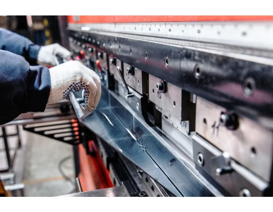 Листозгинання